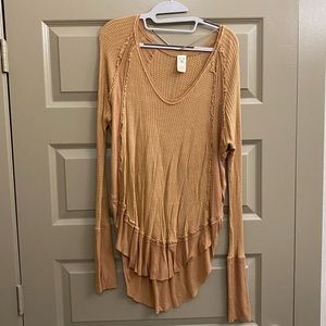 Free people long sleeve tee sweater